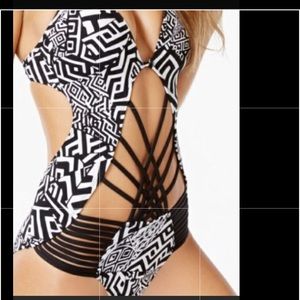 One piece swimwear new with tag SizeM